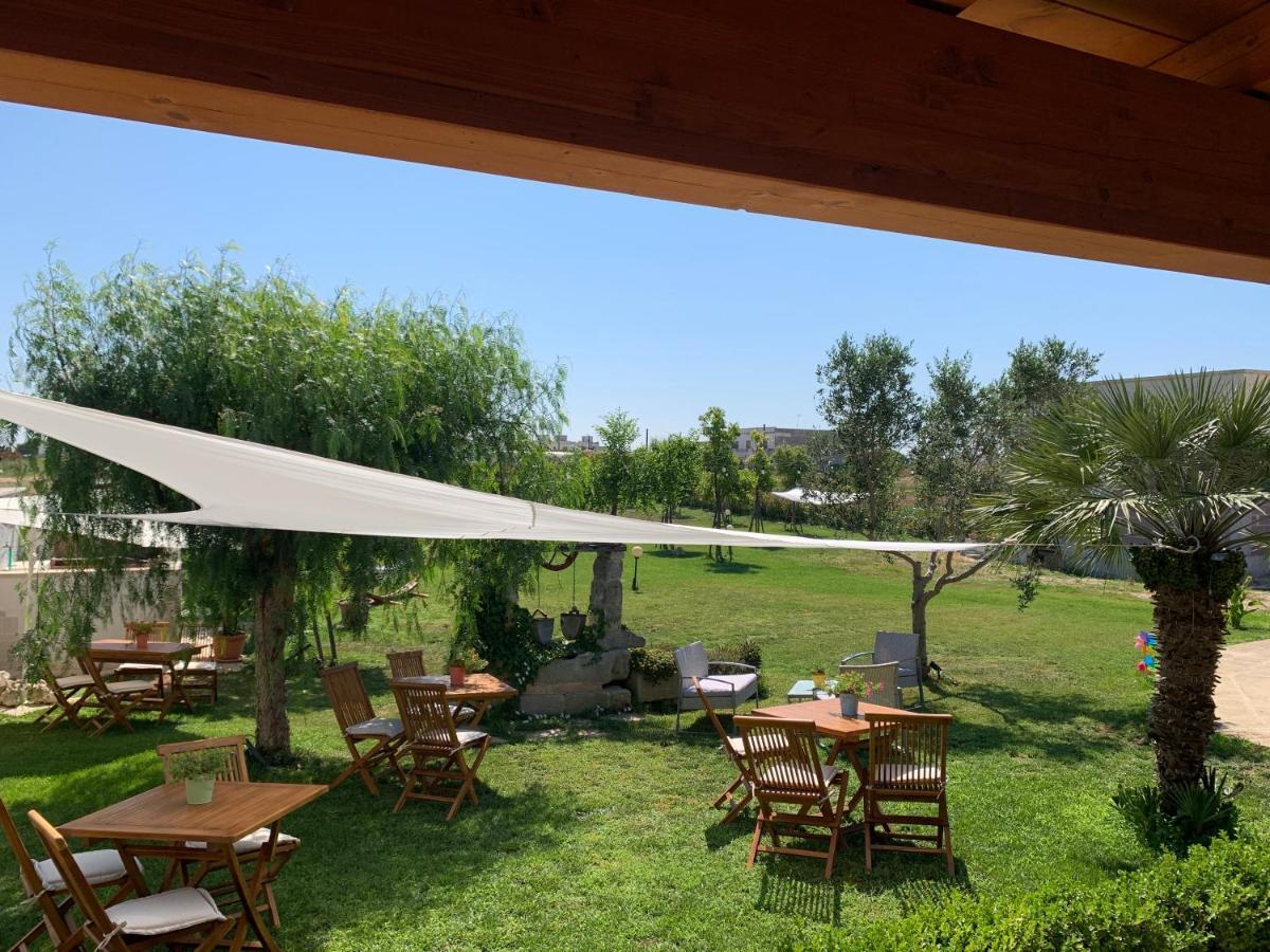 Masseria Capece Bed & Breakfast Uggiano La Chiesa Εξωτερικό φωτογραφία